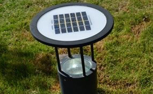 别墅庭院氛围营造：门源草坪灯选型与布光技巧